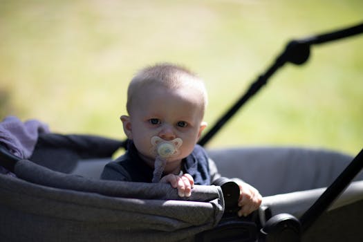 Turistika s kočárkem: Jak si užít přírodu s malými dětmi